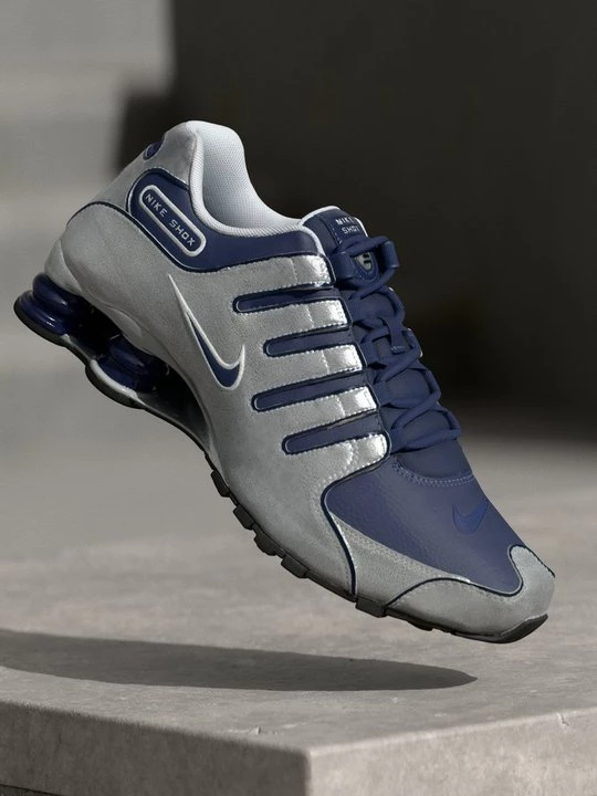 Foto van product Sneakers laag Nike zilverkleurig