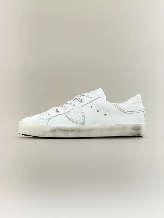 Foto van product Sneakers laag Philippe Model wit