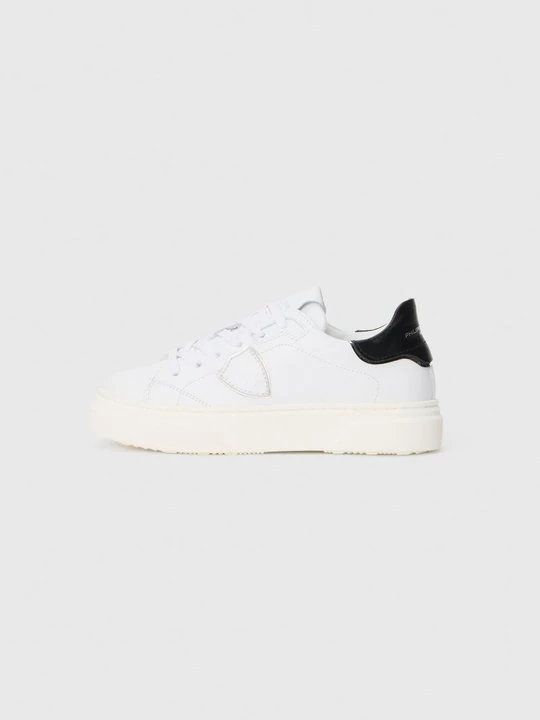 Foto van product Sneakers laag Philippe Model wit