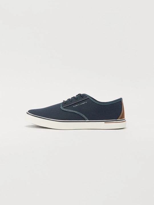 Foto van product Sneakers laag Pier One By Zalando donkerblauw