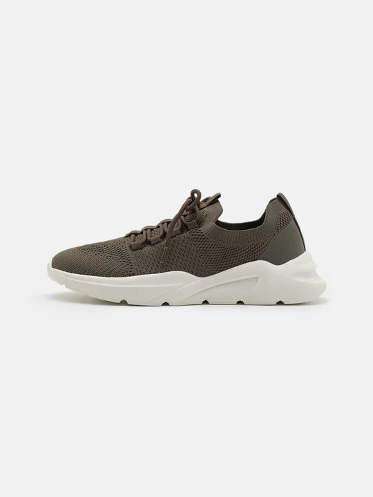 Foto van product Sneakers laag Pier One By Zalando olijfgroen