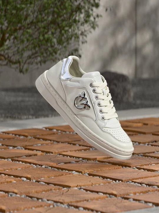 Foto van product Sneakers laag Pinko wit