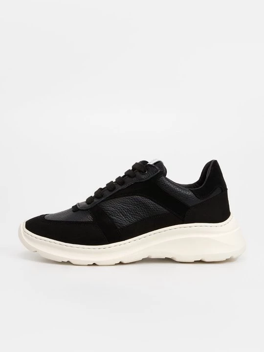 Foto van product Sneakers laag Pollini zwart