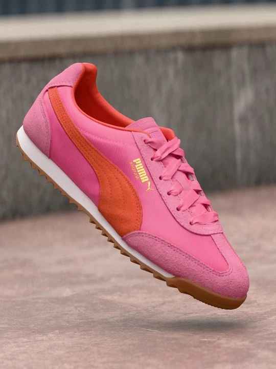 Foto van product Sneakers laag Puma donkerroze