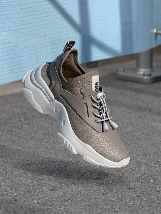 Foto van product Sneakers laag Steve Madden taupe