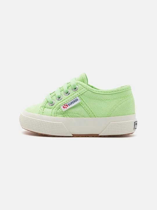Foto van product Sneakers laag Superga lichtgroen