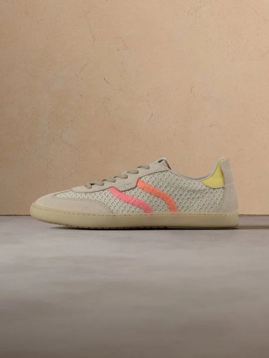 Foto van product Sneakers laag Tamaris zandkleur