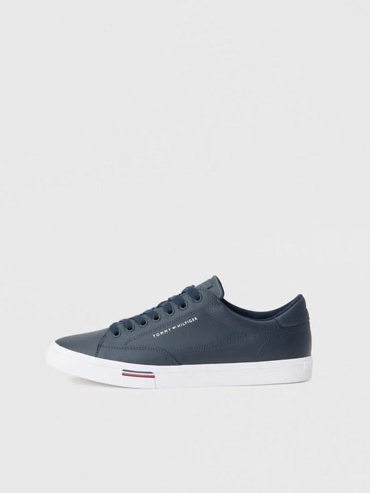 Foto van product Sneakers laag Tommy Hilfiger donkerblauw