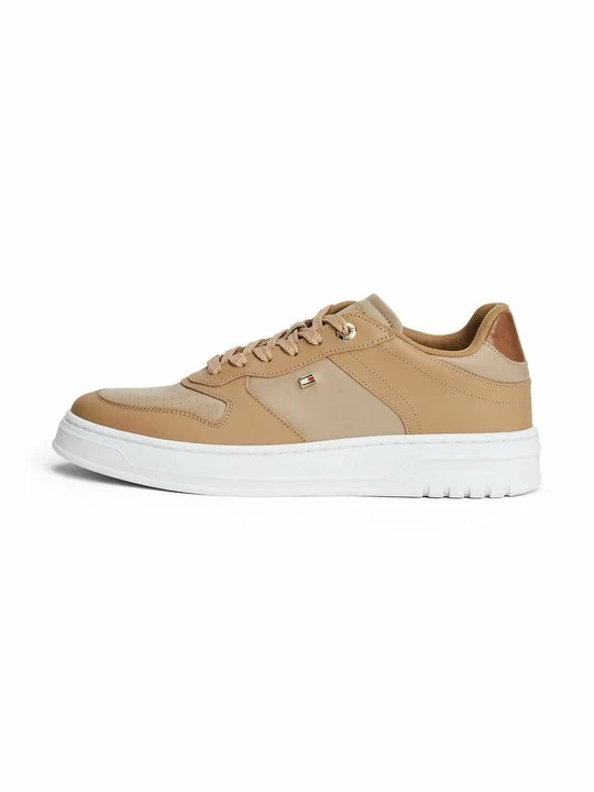 Foto van product Sneakers laag Tommy Hilfiger taupe