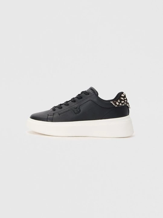 Foto van product Sneakers laag Tommy Hilfiger zwart