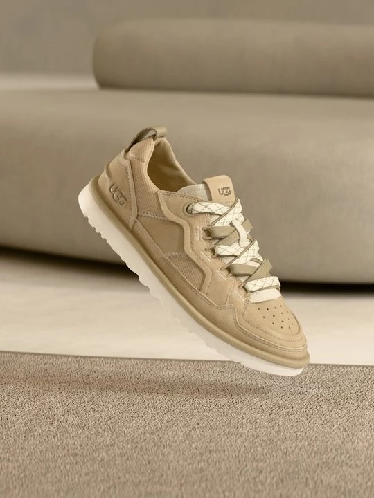 Foto van product Sneakers laag UGG zandkleur