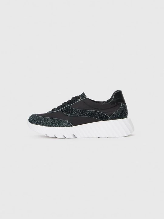 Foto van product Sneakers laag Unisa zwart