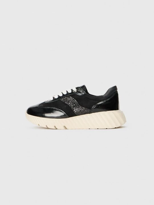 Foto van product Sneakers laag Unisa zwart