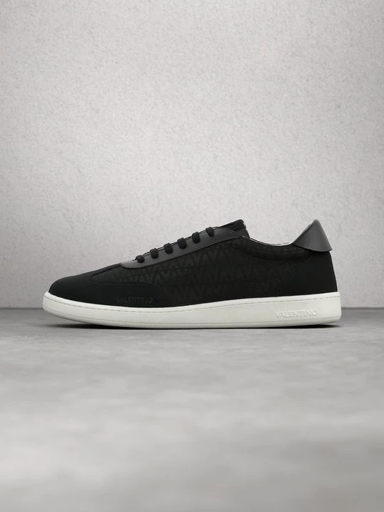 Foto van product Sneakers laag Valentino zwart