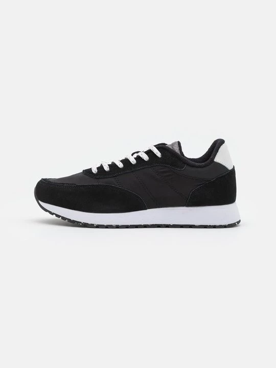 Foto van product Sneakers laag Woden zwart