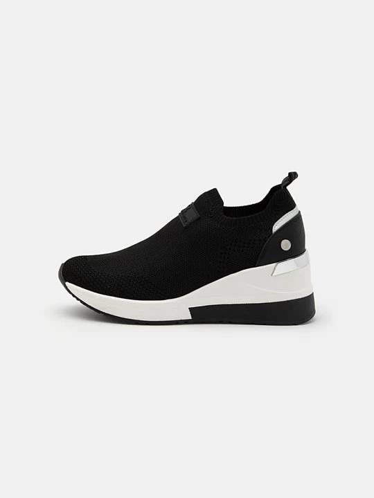 Foto van product Sneakers laag Xti zwart