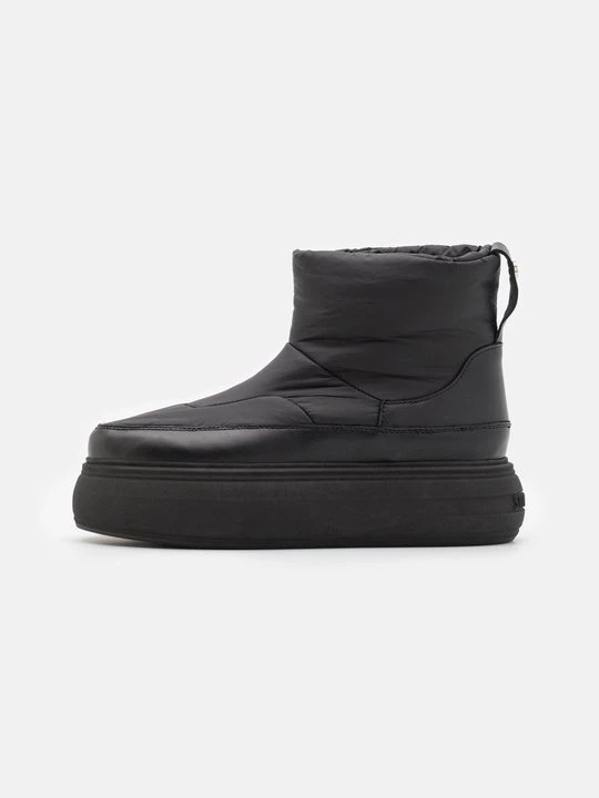 Foto van product Snowboots Steve Madden zwart