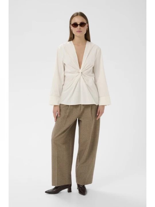 Foto van product SOAKED IN LUXURY Blouse 'SLNoelle' offwhite