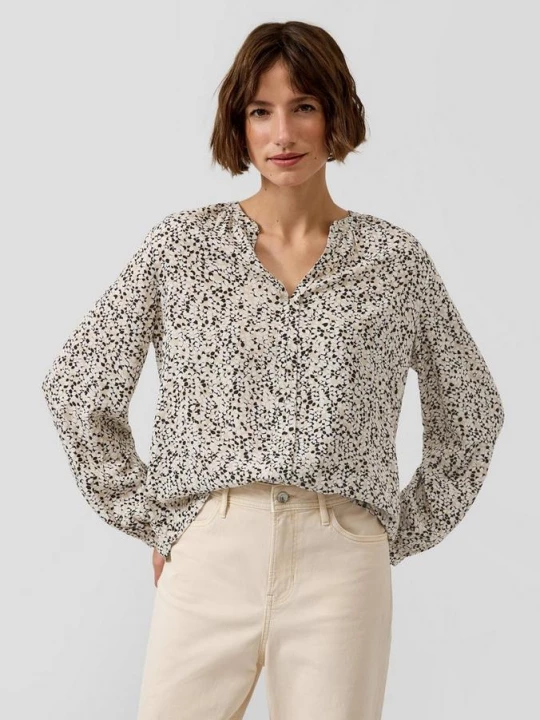 Foto van product Soepel vallende viscose blouse met all-over print s.Oliver