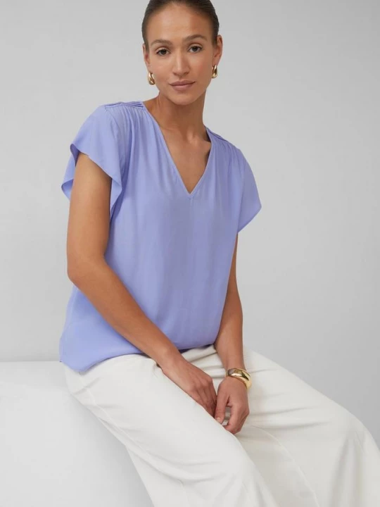 Foto van product Soepele viscose blouse met gesmokt effect en volantmouwen s.Oliver blauw