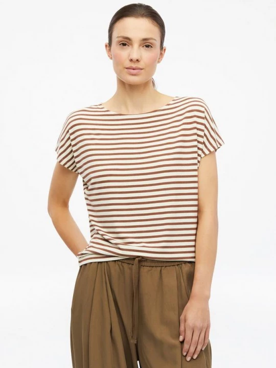 Foto van product Soepelvallend T-shirt met afgezakte schouders s.Oliver