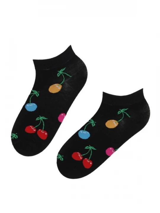 Foto van product Sokisahtel Sokken 'low-cut socks with colored cherries' kersrood