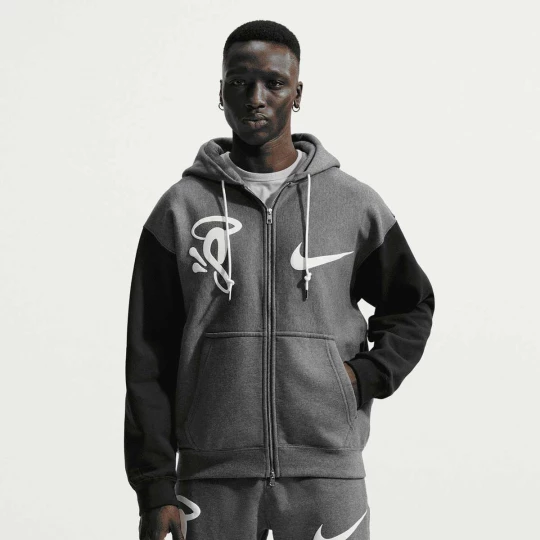 Foto van product Solo Swoosh x Central Cee Fleece Hoodie Nike grijs