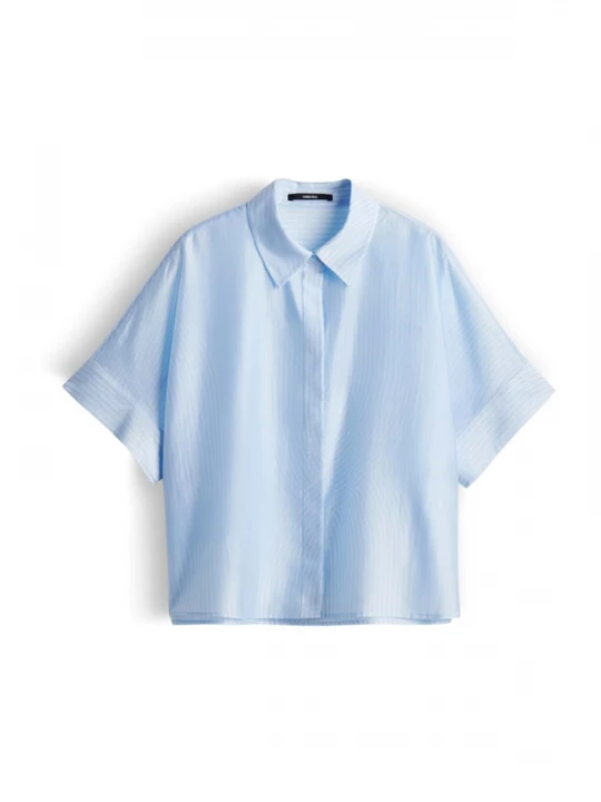 Foto van product Someday Blouse 'Zulin' pastelblauw / wit
