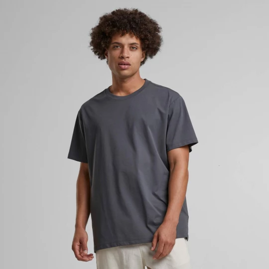 Foto van product Sorona® Loose Fit Tee Urban Classics grijs
