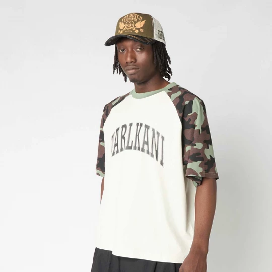 Foto van product Sport College Boxy Raglan T-Shirt Karl Kani wit
