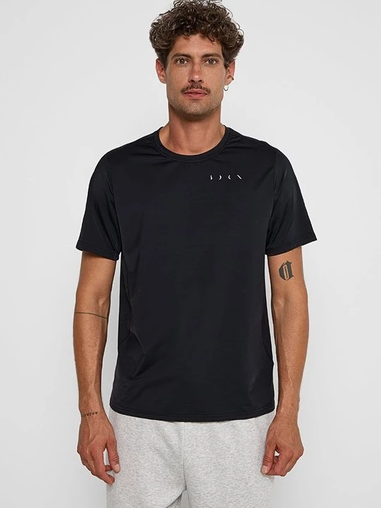 Foto van product Sport T-shirt Born Living Yoga zwart