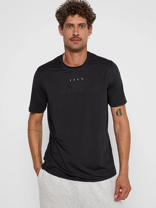 Foto van product Sport T-shirt Born Living Yoga zwart