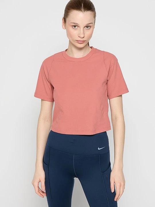 Foto van product Sport T-shirt Nike koraalrood