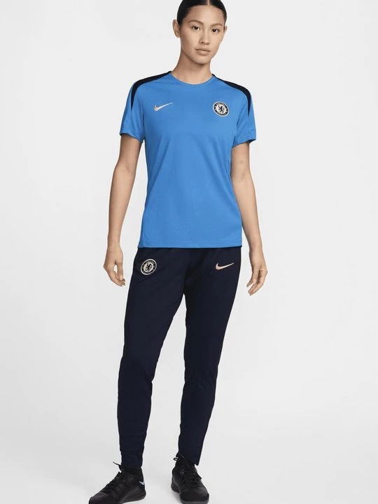Foto van product Sport T-shirt Nike lichtblauw