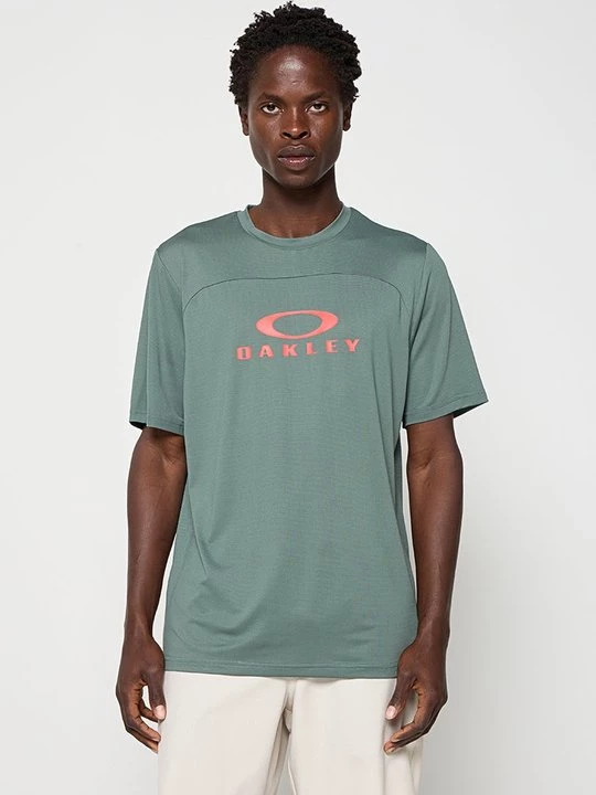Foto van product Sport T-shirt Oakley groen