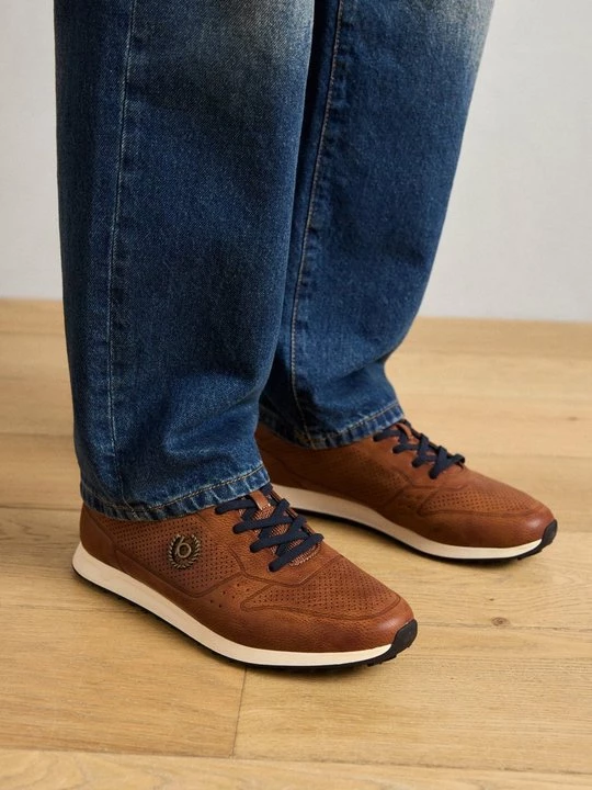 Foto van product Sportieve veterschoenen Bugatti cognac