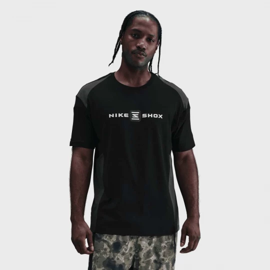 Foto van product Sportswear Shox T-Shirt Nike zwart