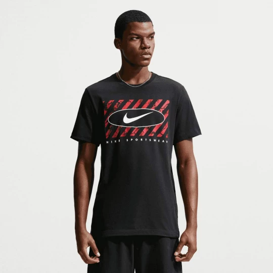 Foto van product Sportswear T-Shirt Nike zwart