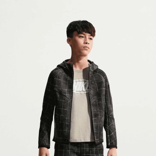 Foto van product Sportswear Tech Fleece Full Zip All Over Print Nike grijs