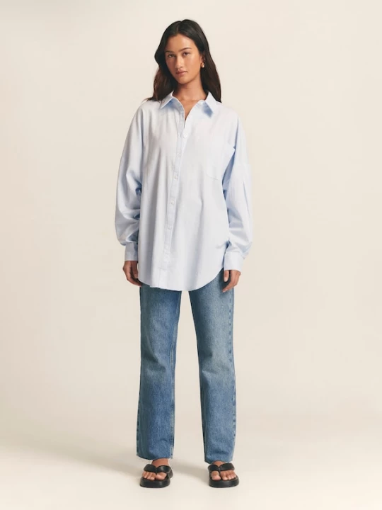 Foto van product St MRLO Blouse 'Requisite' lichtblauw