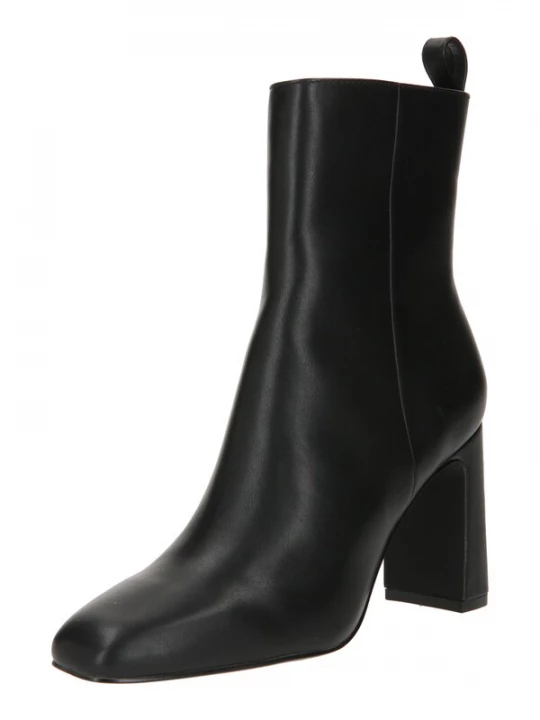 Foto van product STEVE MADDEN Enkellaarsjes 'Adelisa' zwart