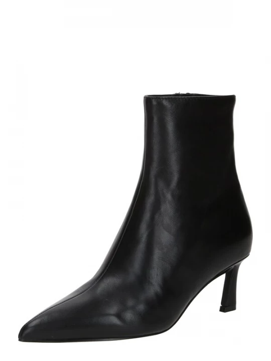 Foto van product STEVE MADDEN Enkellaarsjes 'Lulah' zwart