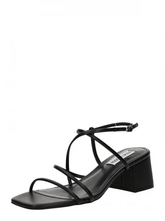 Foto van product STEVE MADDEN Sandalen met riem 'Remmi' zwart