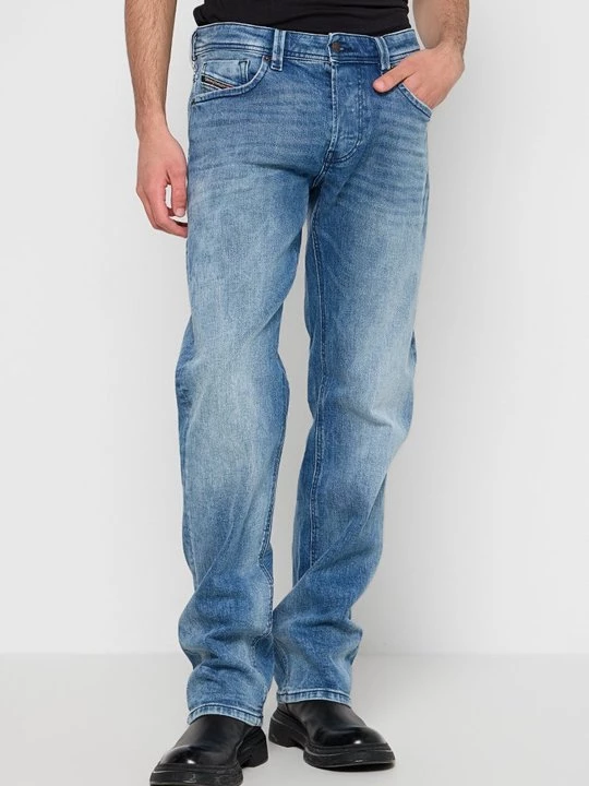 Foto van product Straight leg jeans Diesel blauw