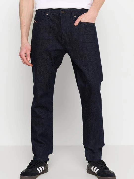 Foto van product Straight leg jeans Diesel donkerblauw