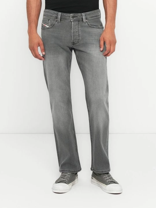 Foto van product Straight leg jeans Diesel rood