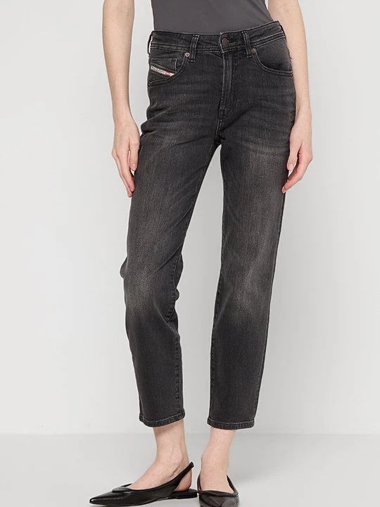 Foto van product Straight leg jeans Diesel zwart