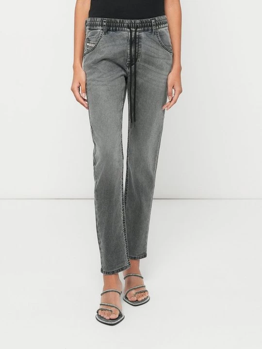 Foto van product Straight leg jeans Diesel zwart