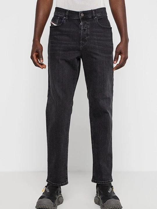 Foto van product Straight leg jeans Diesel zwart