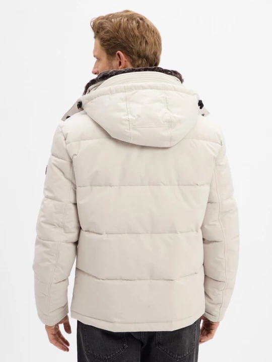 Foto van product STRELLSON Winterjas 'Arcola' sand